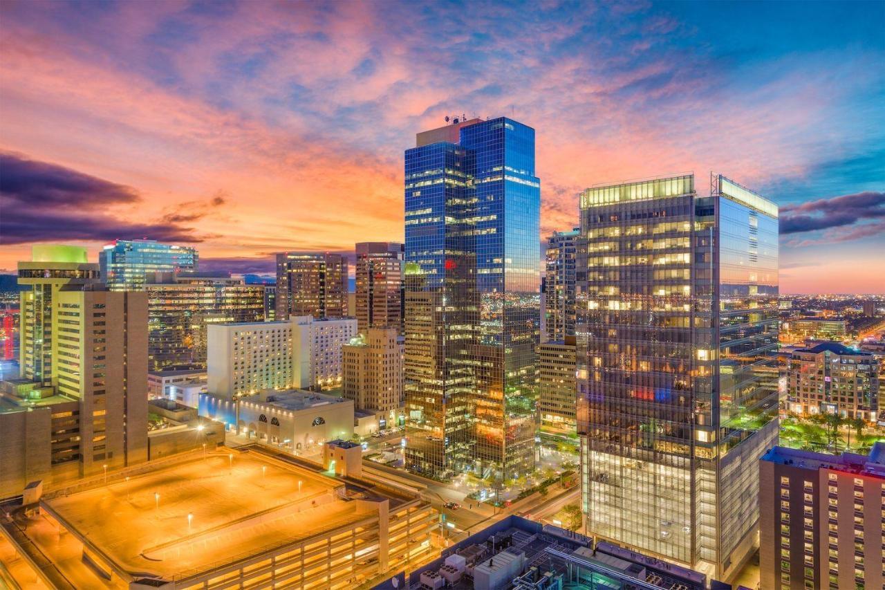 Couples Getaway Highrise Dwntown Phx Skyline Views Phoenix Exterior foto